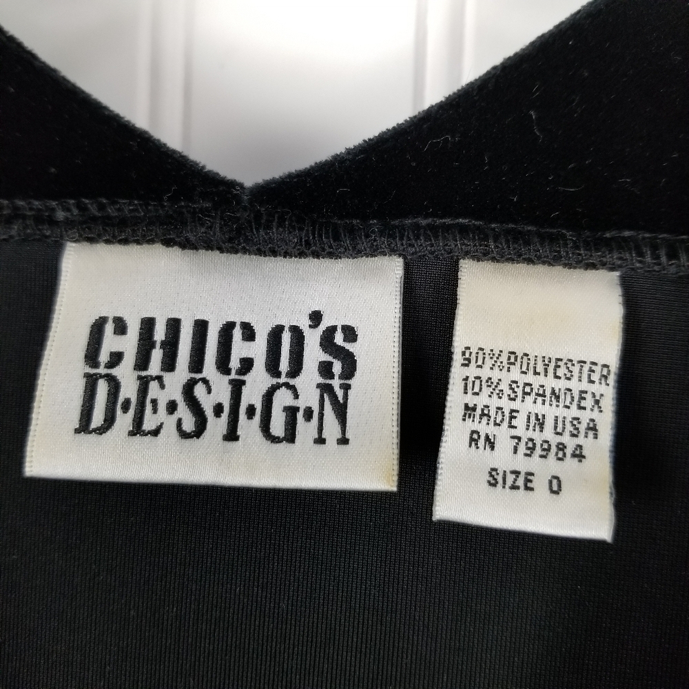 Chico's Design Womens Velvet Sleeveless V Neck Tank Top  Size 0 XS Black Grunge - Picture 3 of 7
